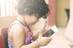 Toddlers-and-Touch-Screens