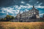 family seeks nanny for haunted house