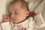 baby Emma Wren born from embryo frozen 24 years ago