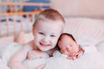 how to introduce children to new sibling