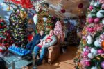 Christmas tree house - world record for Christmas display