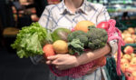 how to pick ripe fruit and vegetables