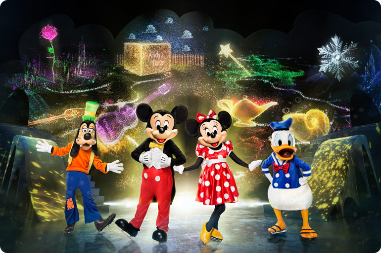 Disney on Ice presents Magic in the Stars Mickey, Minnie, Donald and Goofy
